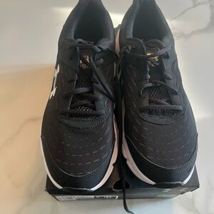 Under Armour Black and White Athletic Shoes